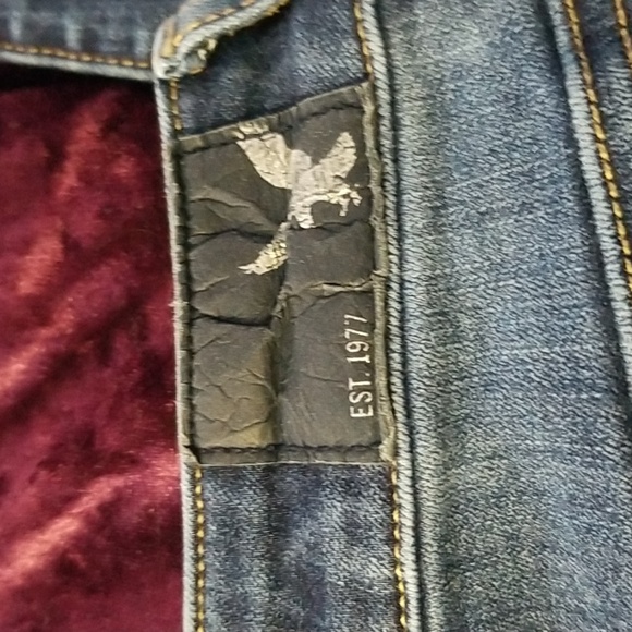 Women’s (4L) American Eagle Hi-Rise Jeggings - Picture 4 of 6